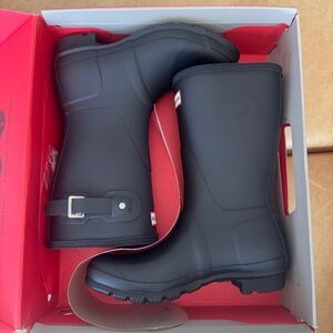 Hunter Original Short Boots Matte Black size 8/39 new in box